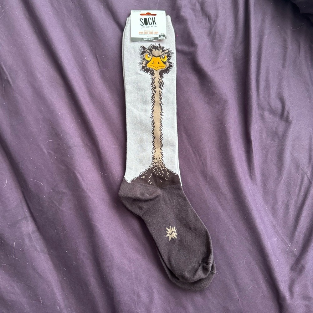 Sock It To Me Ostrich Wide Calf Knee High Socks Gray Brown Novelty Mens 7-13 NEW